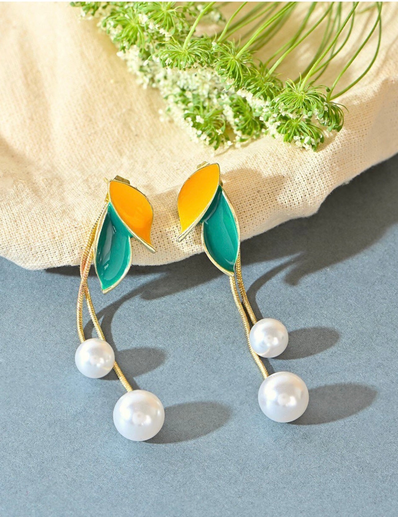 Leaf tassel earrings