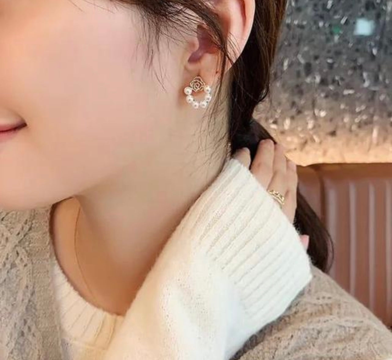 Small pearl studs