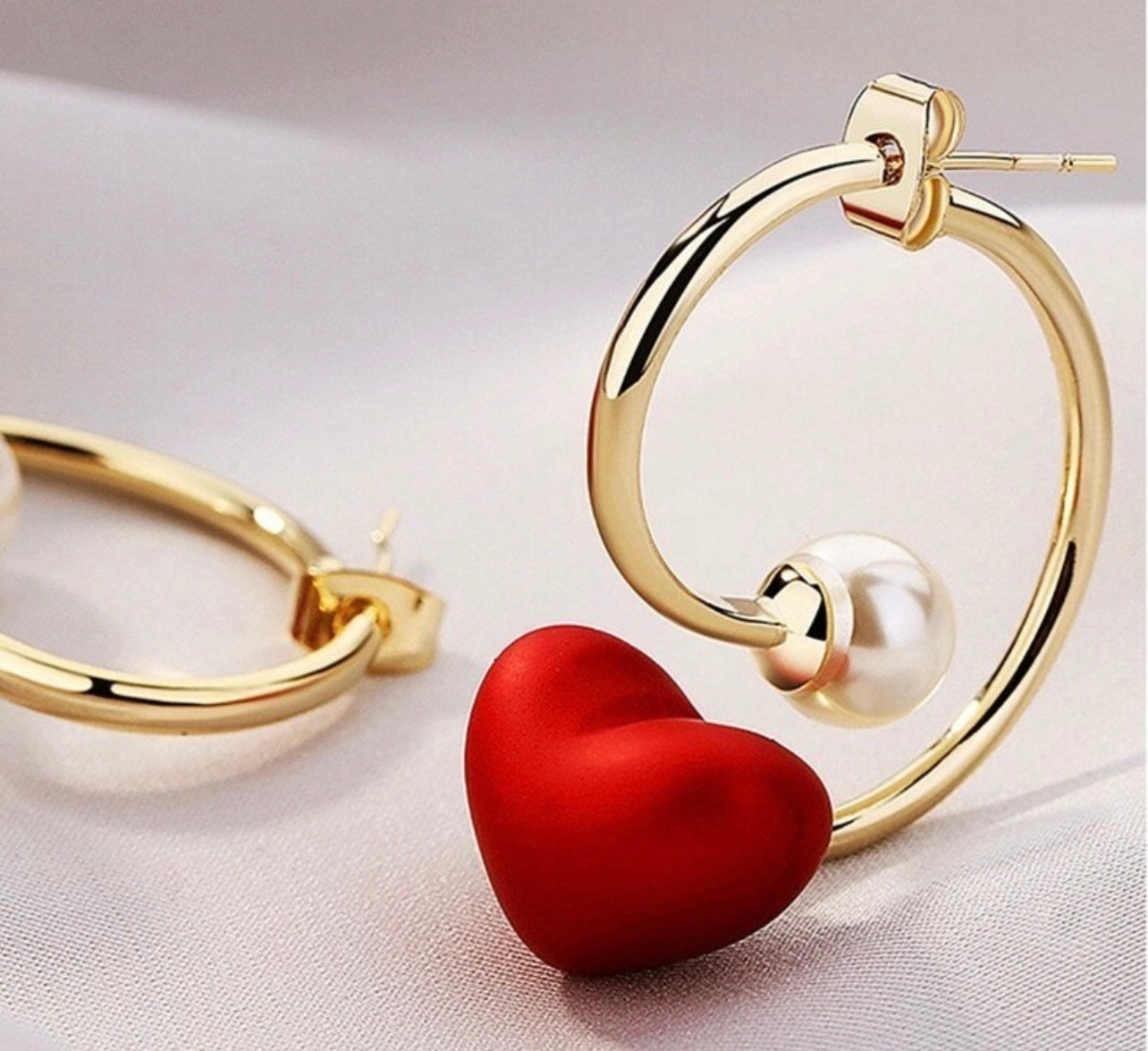 Red heart hoops