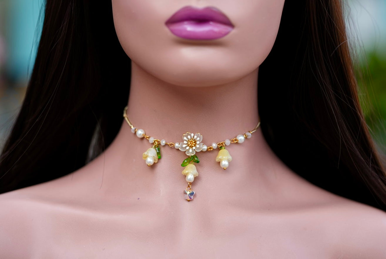 Cherry blossom pearl necklace